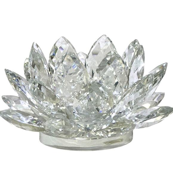 Shannon by Godinger Ireland Crystal 9" Prism Lotus Pillar Candle Holder - Picture 1 of 7